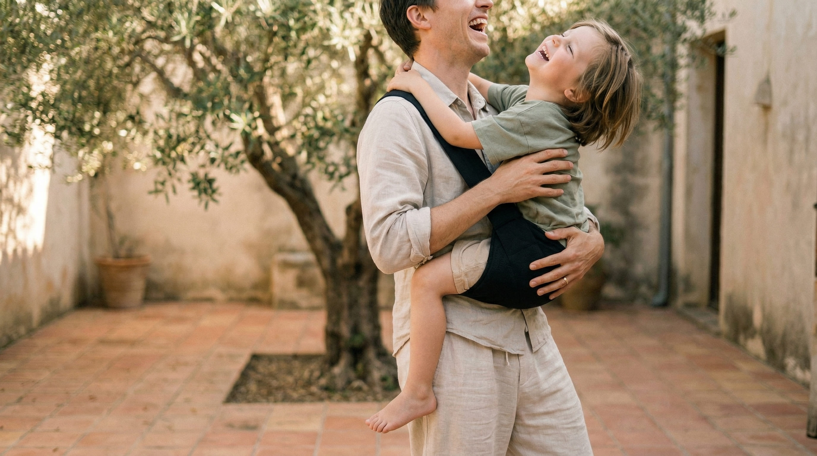 LookAfterBaby Organic Linen Carrier